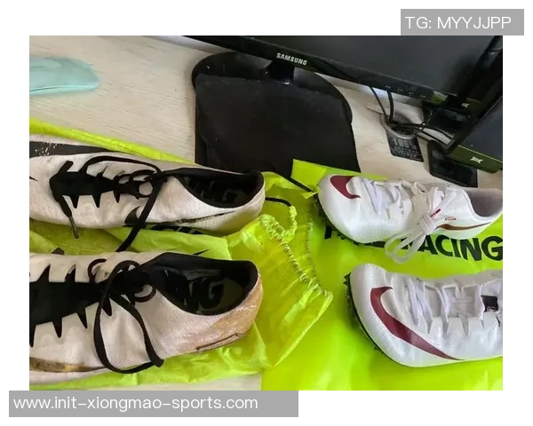 阿迪足球钉鞋助你在绿茵场上尽显风采与实力的完美选择